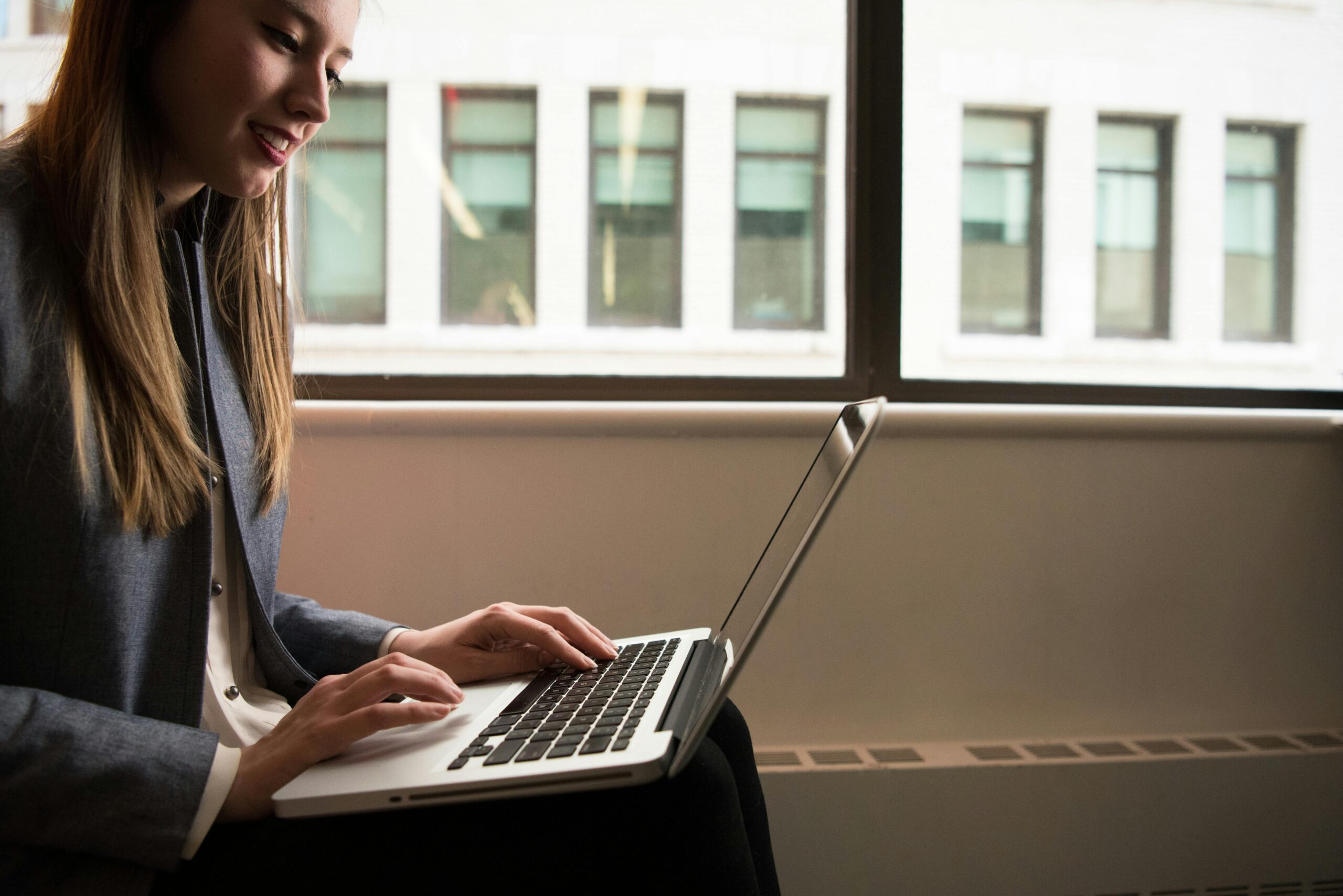 Mobile nonprofit website optimized for volunteer signups and donor engagement